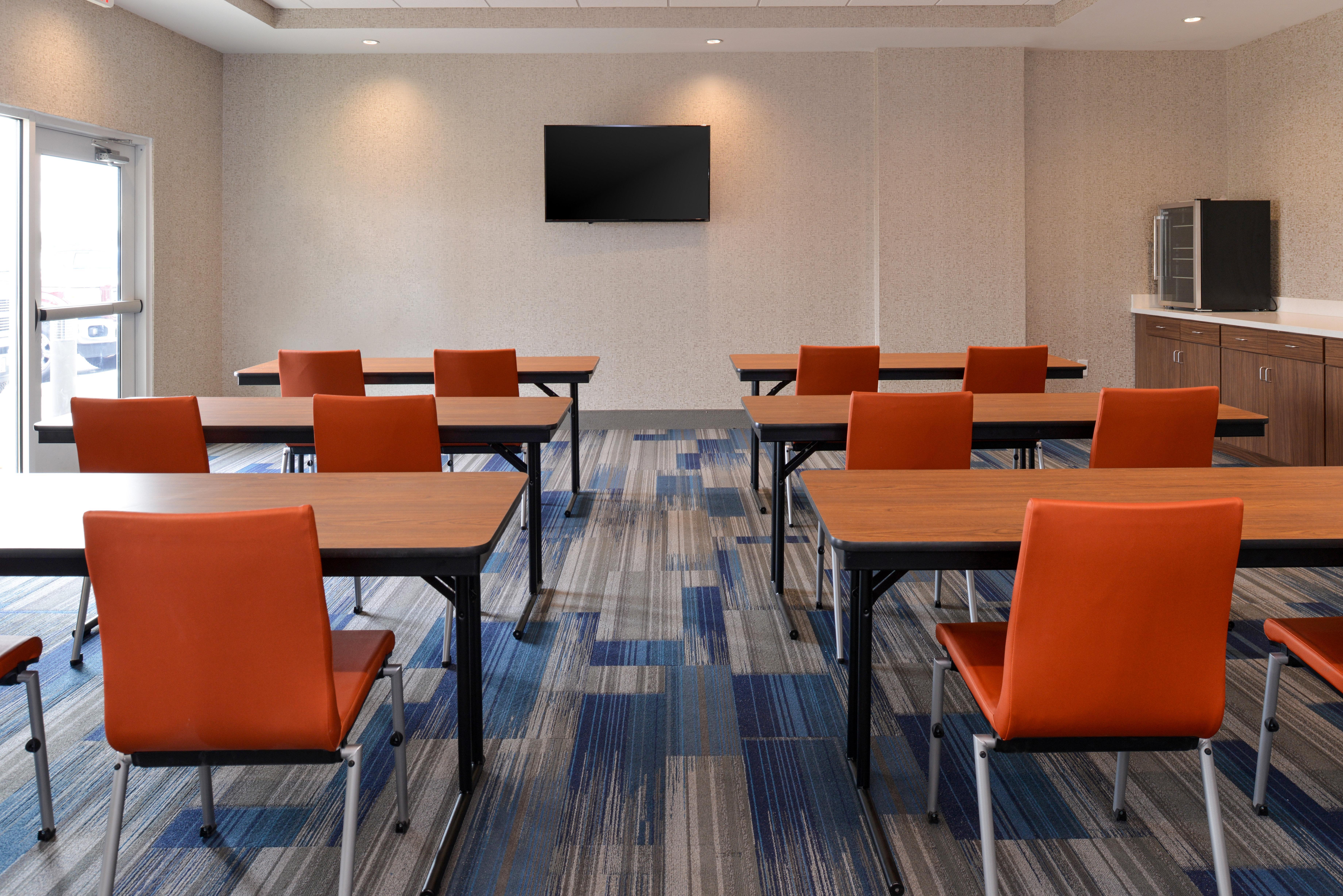 Holiday Inn Express & Suites Trinity By Ihg Exterior foto